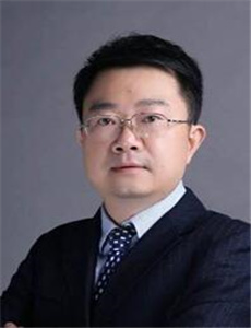 熊伟